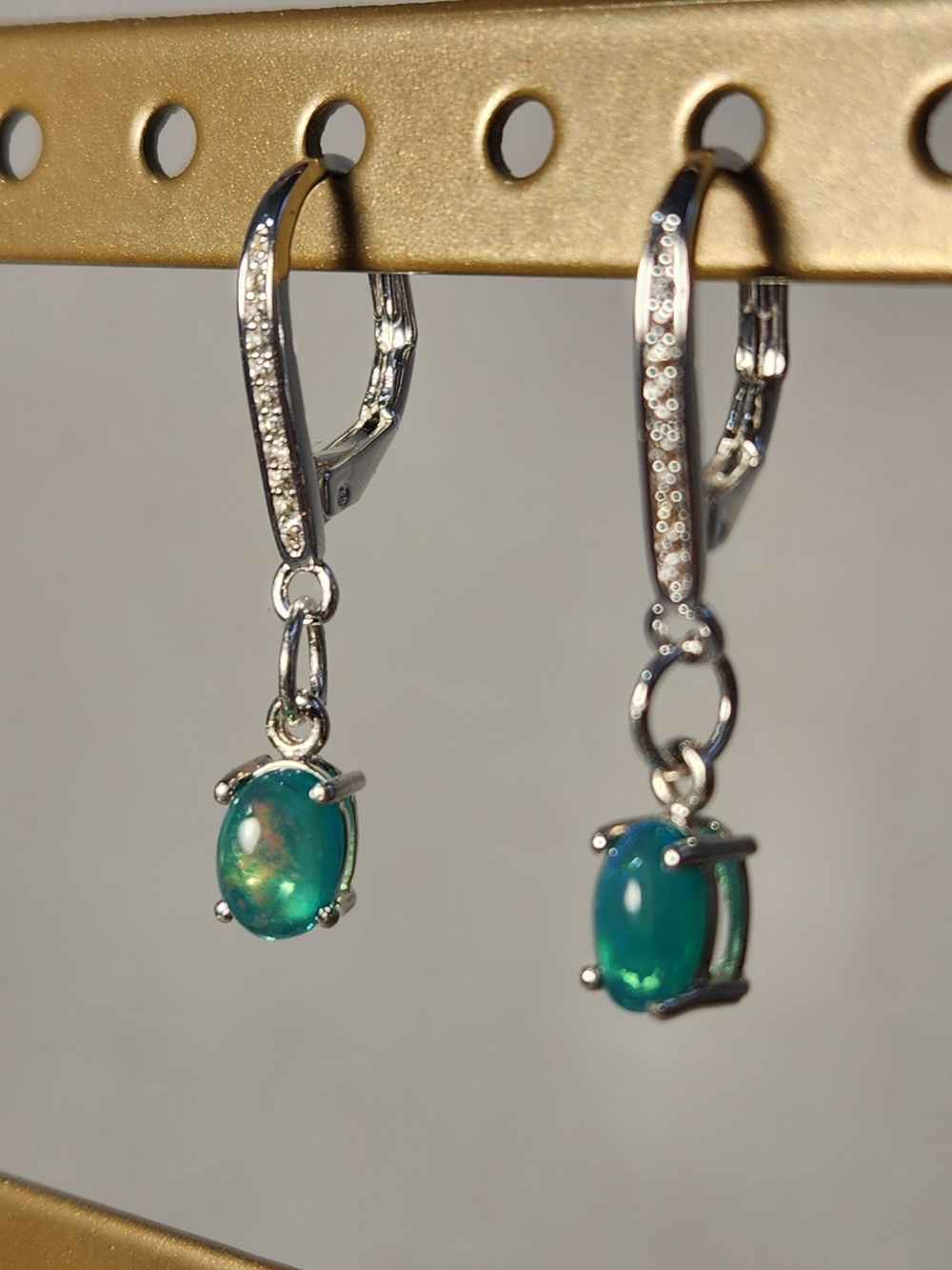 NIB Ethiopian Welo Opal 925 Leverback Drop Earrings Aqua Green